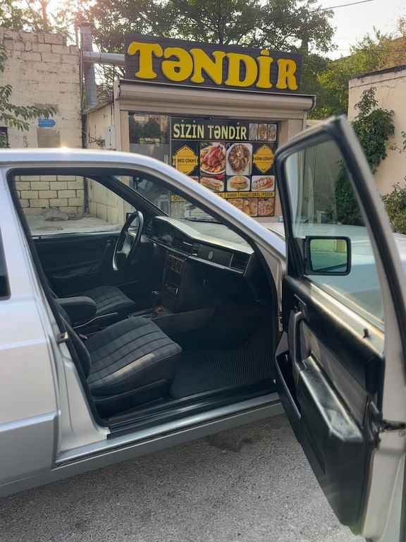Mercedes 190, 2.0 L, 1991 il, 246 000 km — Avtomobillər, Bakı (10)