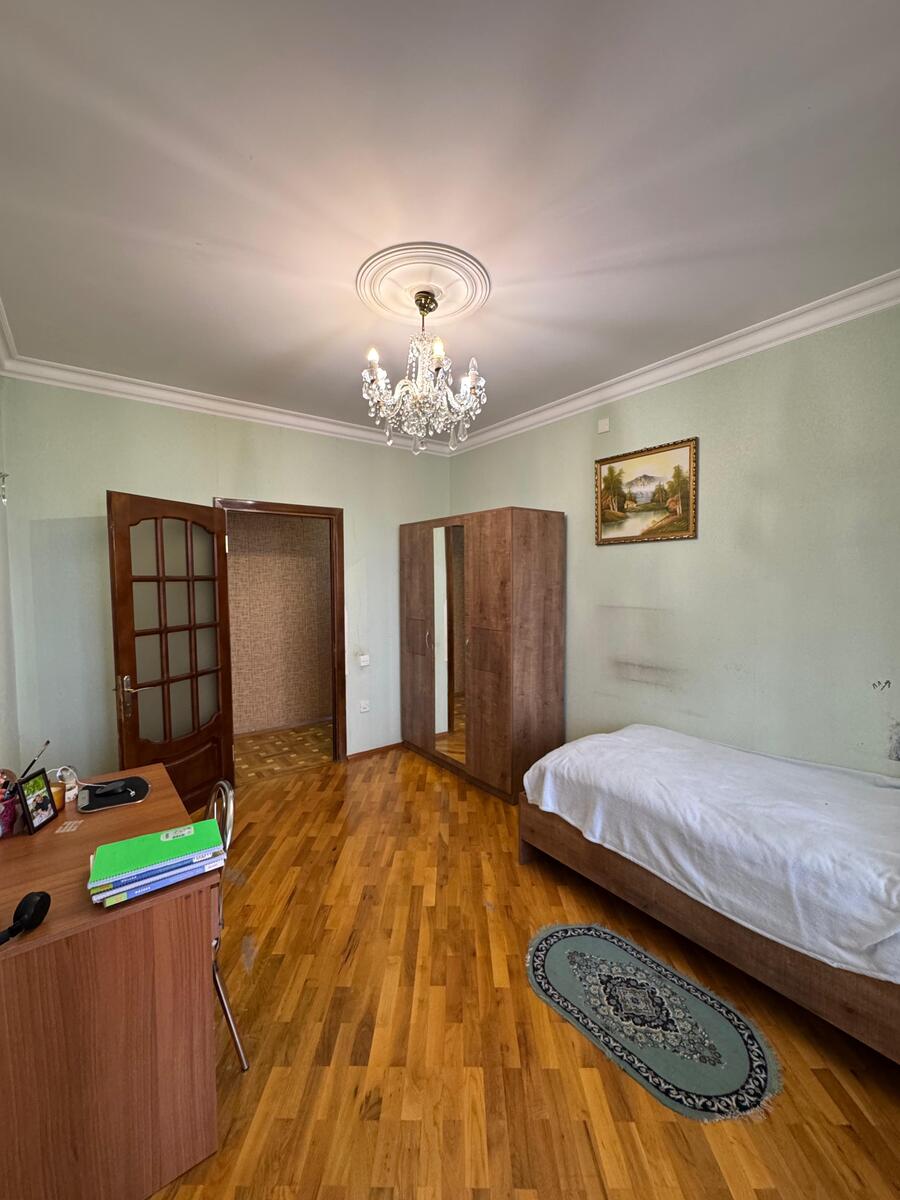 Satılır 5 otaqlı köhnə tikili 130 m² — Mənzil, Bakı (10)