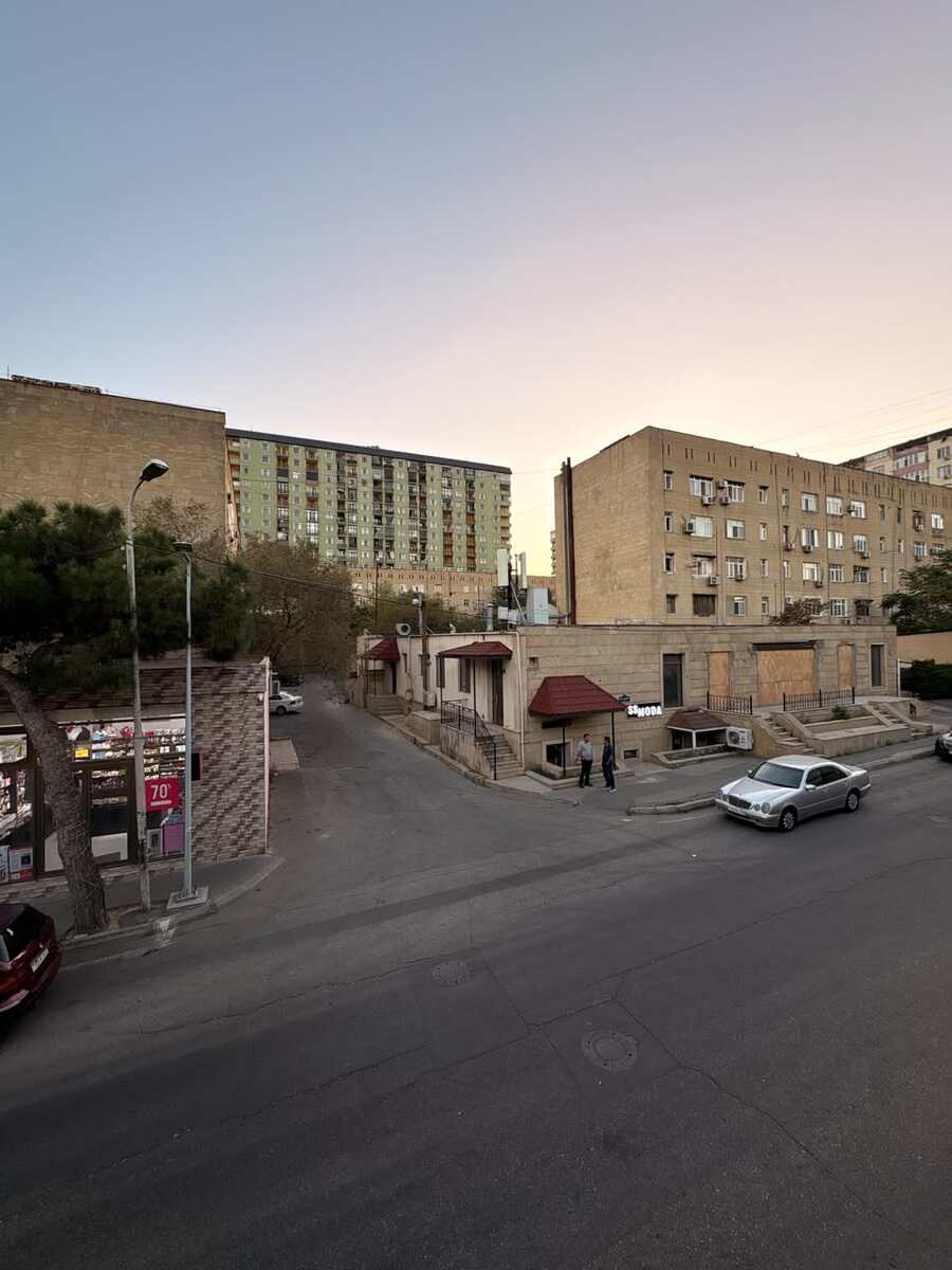 Satılır 2 otaqlı köhnə tikili 65 m² — Mənzil, Bakı (9)