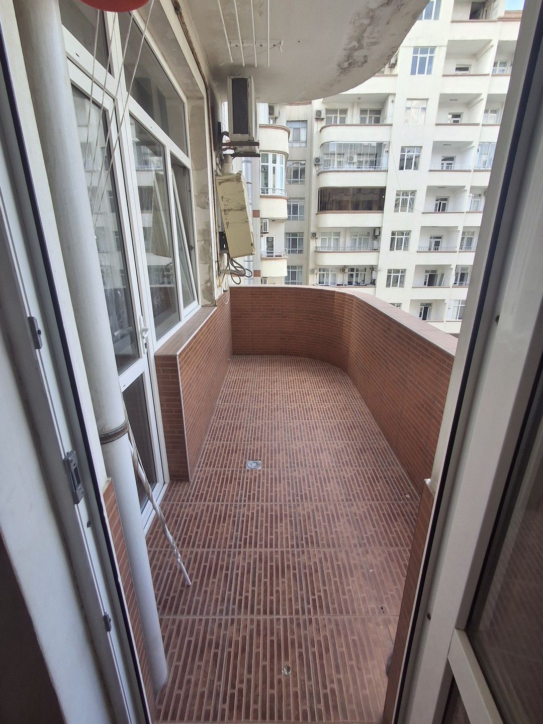 İcarəyə verilir 3 otaqlı yeni tikili 130 m² — Mənzil, Bakı (4)