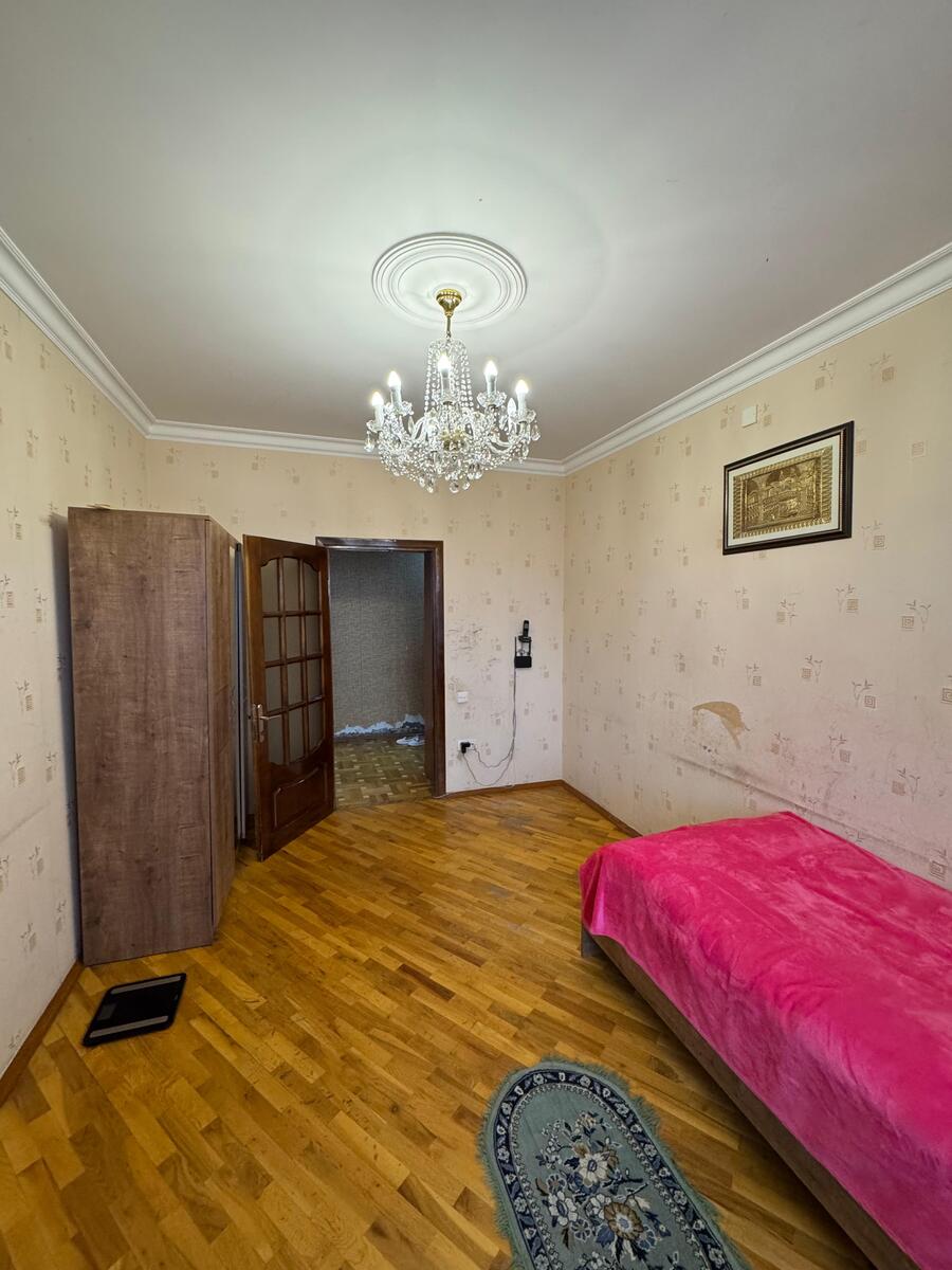 Satılır 5 otaqlı köhnə tikili 130 m² — Mənzil, Bakı (6)