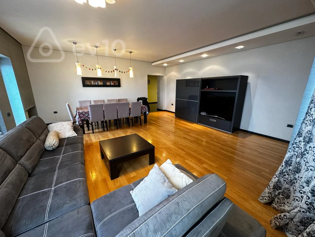 4 otaqlı mənzil, 200 m², Əhməd Rəcəbli — kirayə — Mənzil, Bakı (2)