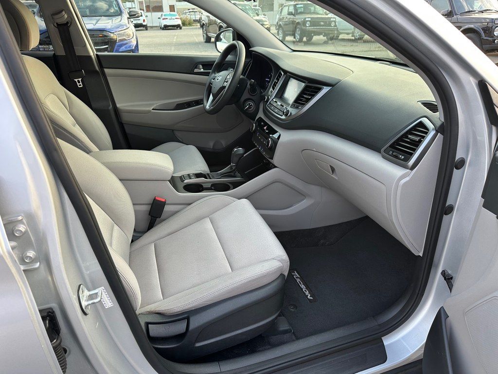Hyundai Tucson, 2.0 L, 2018 il, 102 000 km — Avtomobillər, Bakı (8)