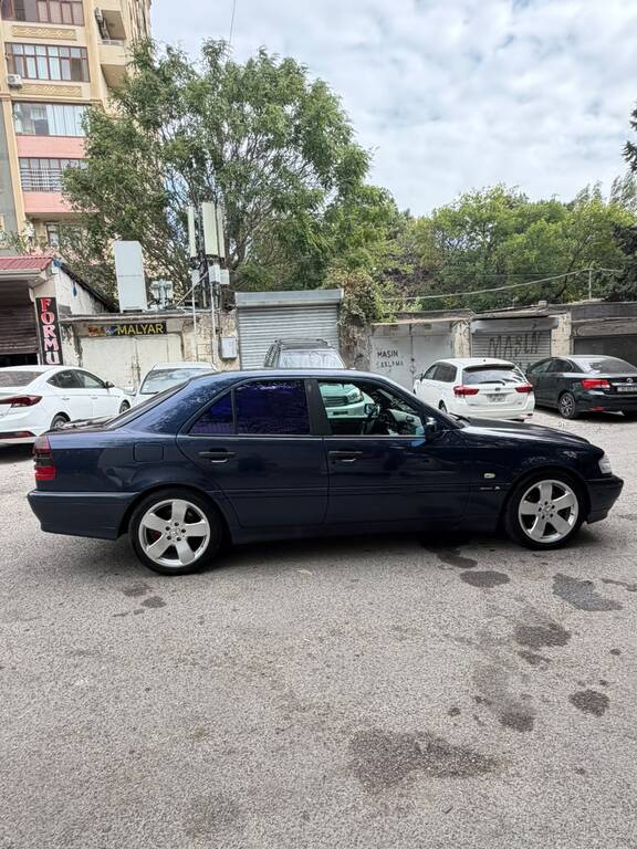 Mercedes C 240, 2.4 L, 1998 il, 400 000 km — Avtomobillər, Bakı (5)