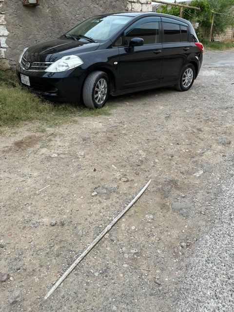Nissan Tiida, 1.5 L, 2013 il, 128 000 km — Bakı