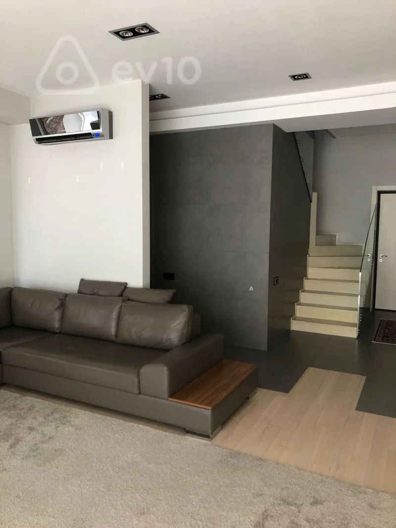 5 otaqlı mənzil, 250 m², Bakıxanov Küç — Mənzil, Bakı (11)