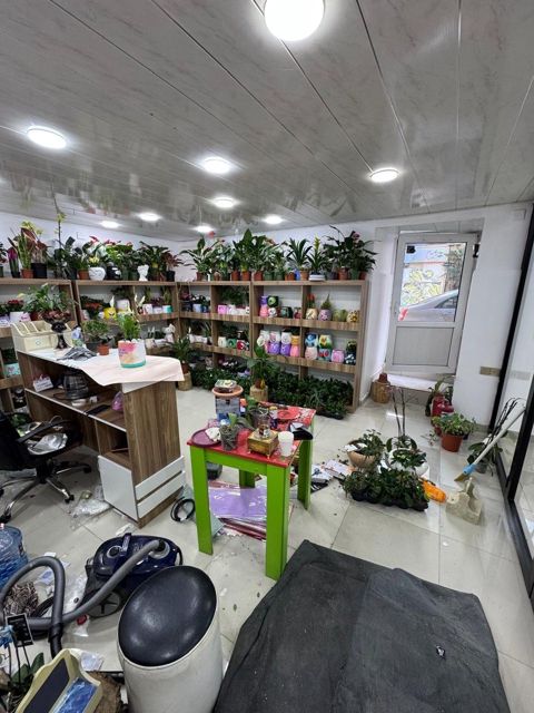 Satılır obyekt 85 m² — Bakı