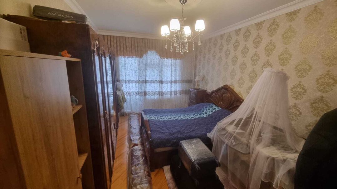 Satılır 4 otaqlı köhnə tikili 100 m² — Mənzil, Bakı (7)