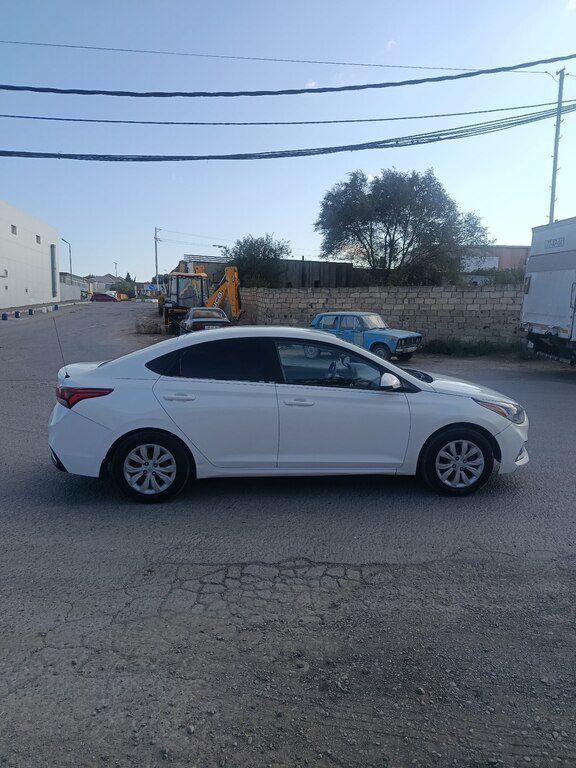 Hyundai Accent, 1.6 L, 2019 il, 247 839 km — Avtomobillər, Bakı (4)