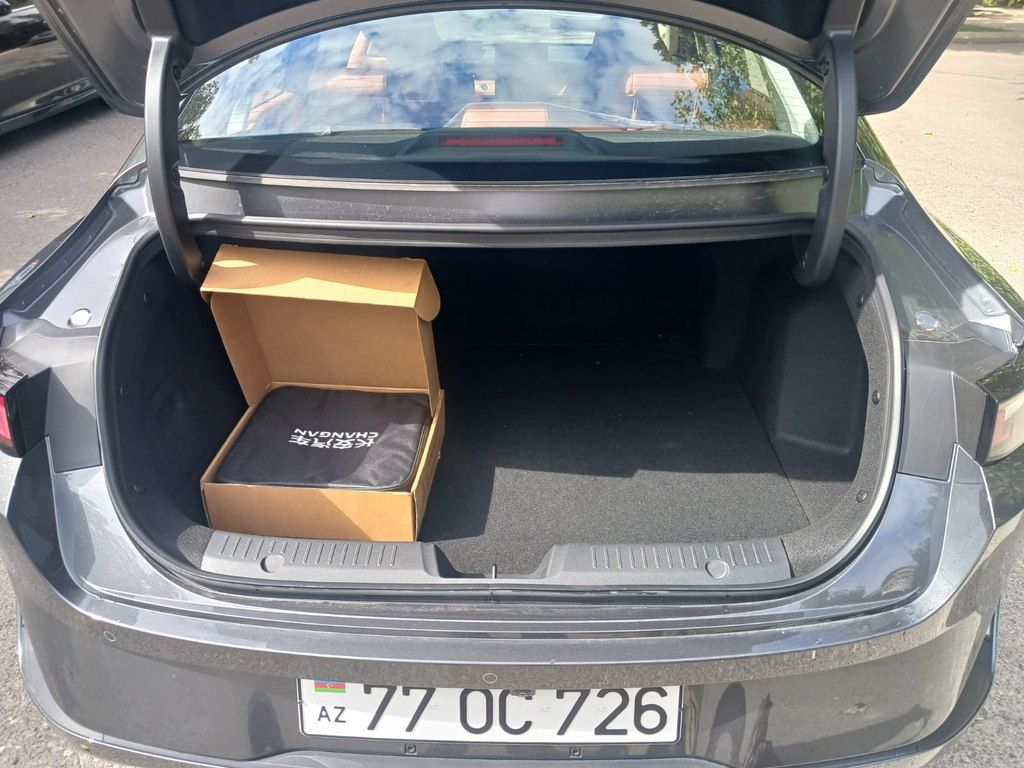 Changan Qiyuan A05, 1.5 L, 9.07 kWh, 2025 il, 9 000 km 77-OC-726 — Avtomobillər, Bakı (9)