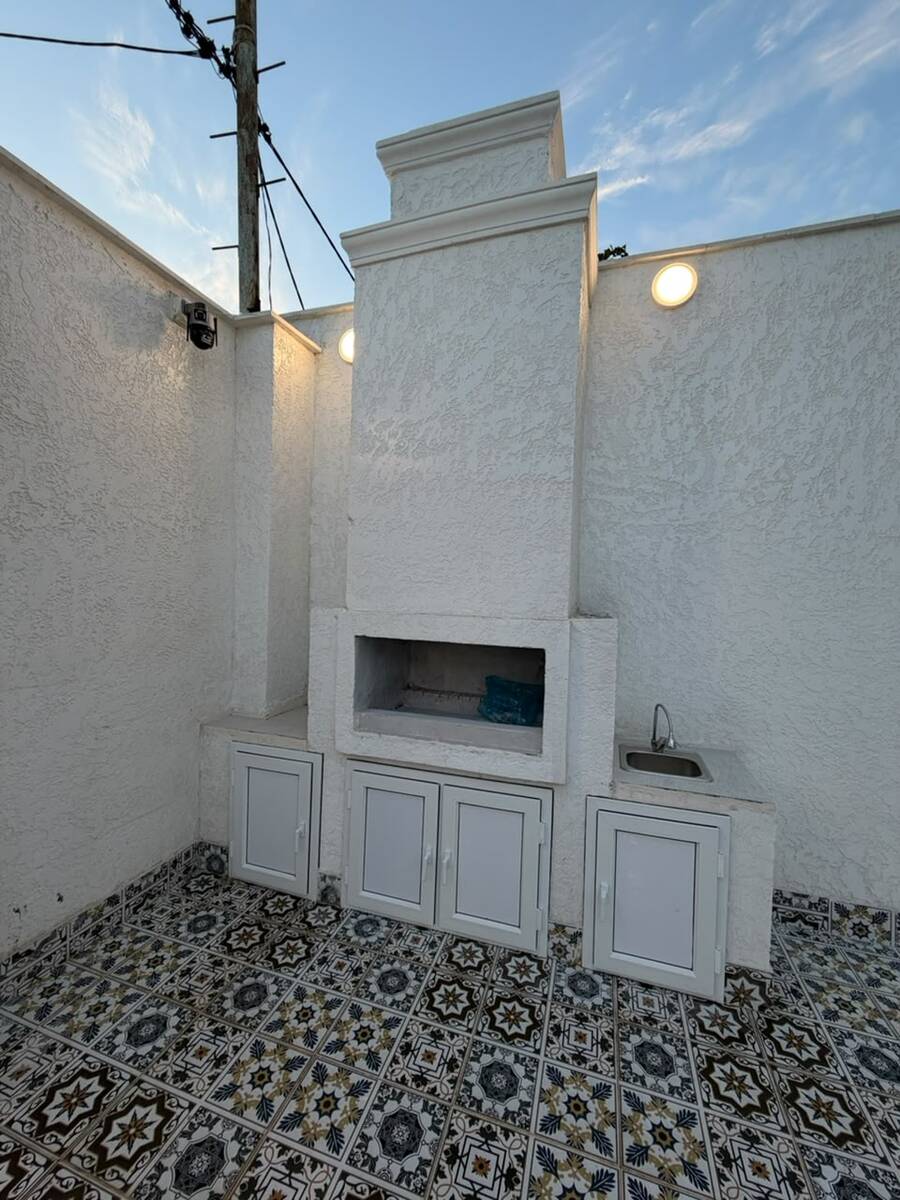 Satılır 4 otaqlı həyət evi/bağ evi 200 m² — Ev, villa, Bakı (6)