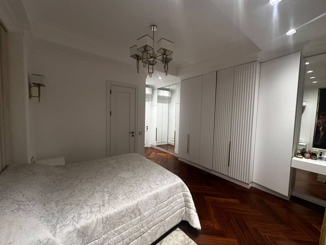Satılır 4 otaqlı yeni tikili 180 m² — Mənzil, Bakı (7)