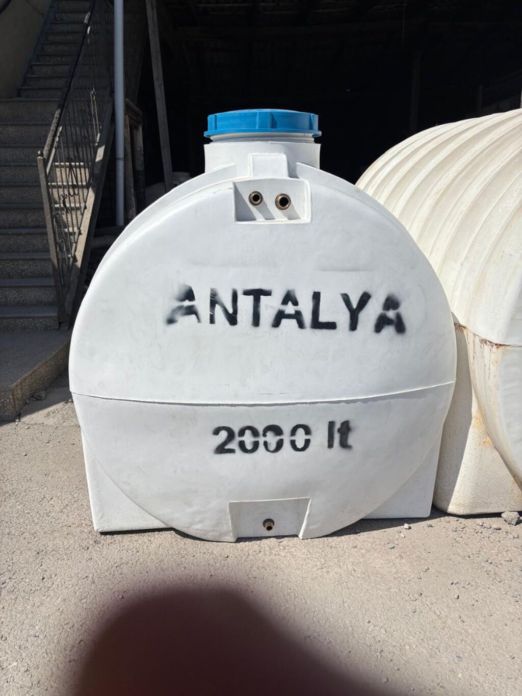 Bak, Plastik, 1000 l l, Yeni, Pulsuz çatdırılma — Su çənləri, kanisterləri, bochkalar, Bakı (6)