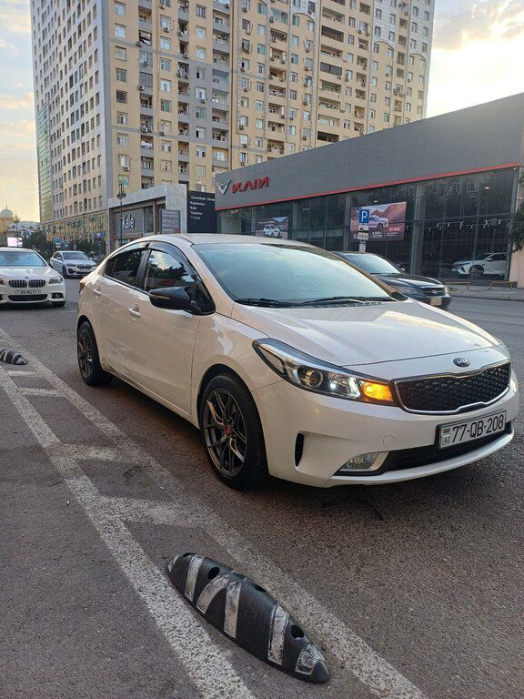 Kia K3, 1.6 L, 2017 il, 188 000 km 77-QB-208 — Avtomobillər, Bakı (2)