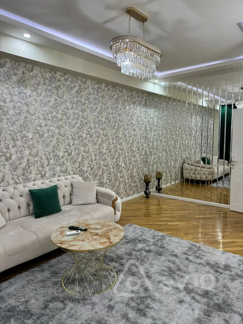 2 otaqlı mənzil, 70 m², Qarayev pr — kirayə — Mənzil, Bakı