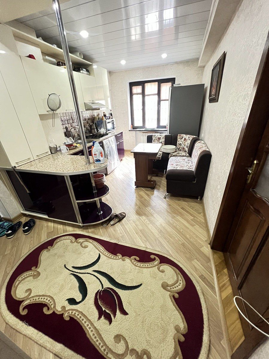 Satılır 4 otaqlı köhnə tikili 95 m² — Mənzil, Bakı (10)