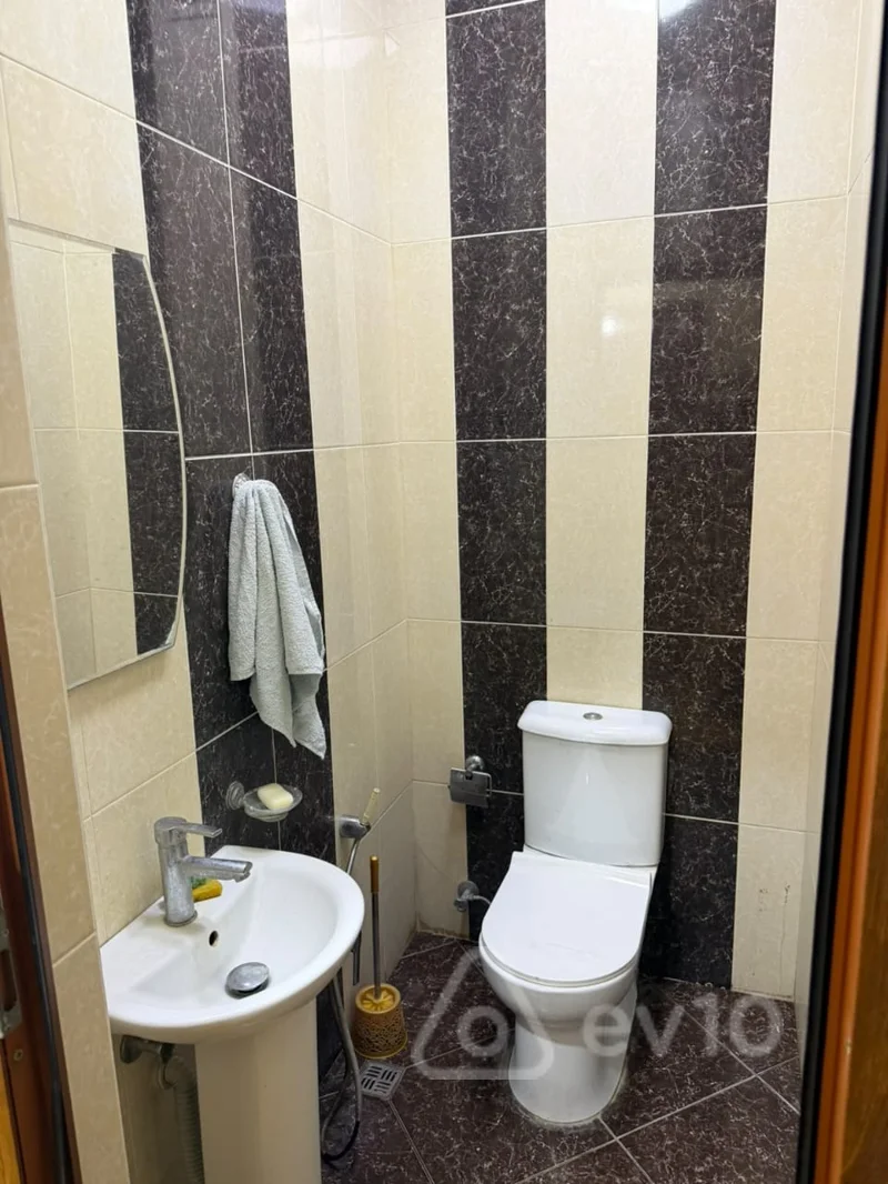 3 otaqlı mənzil, 136 m², 8 noyabr — kirayə — Mənzil, Bakı (8)