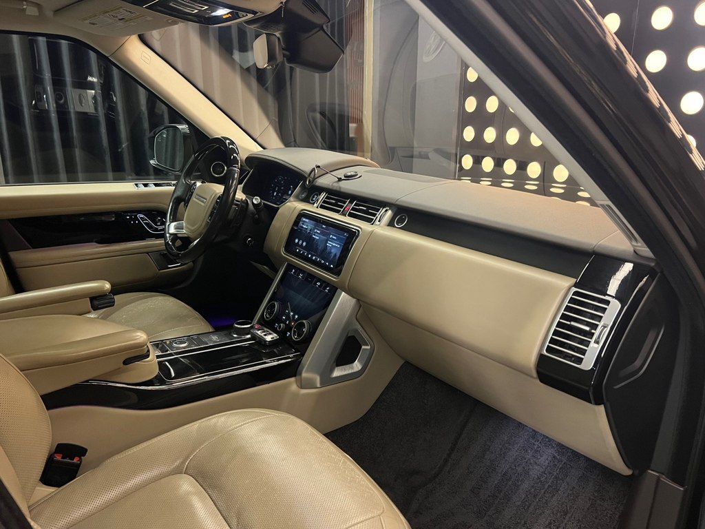Land Rover Range Rover, 3.0 L, 2019 il, 210 000 km — Avtomobillər, Bakı (7)