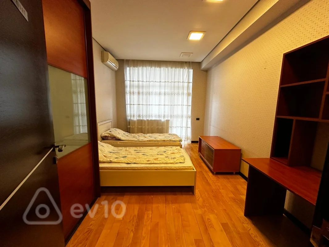 4 otaqlı mənzil, 200 m², Əhməd Rəcəbli — kirayə — Mənzil, Bakı (5)