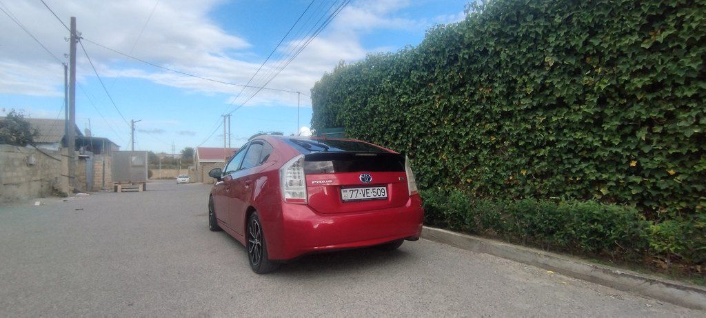 Toyota Prius, 1.8 L, 1.3 kWh, 2010 il, 336 154 km 77-VE-509 — Avtomobillər, Sumqayıt (2)