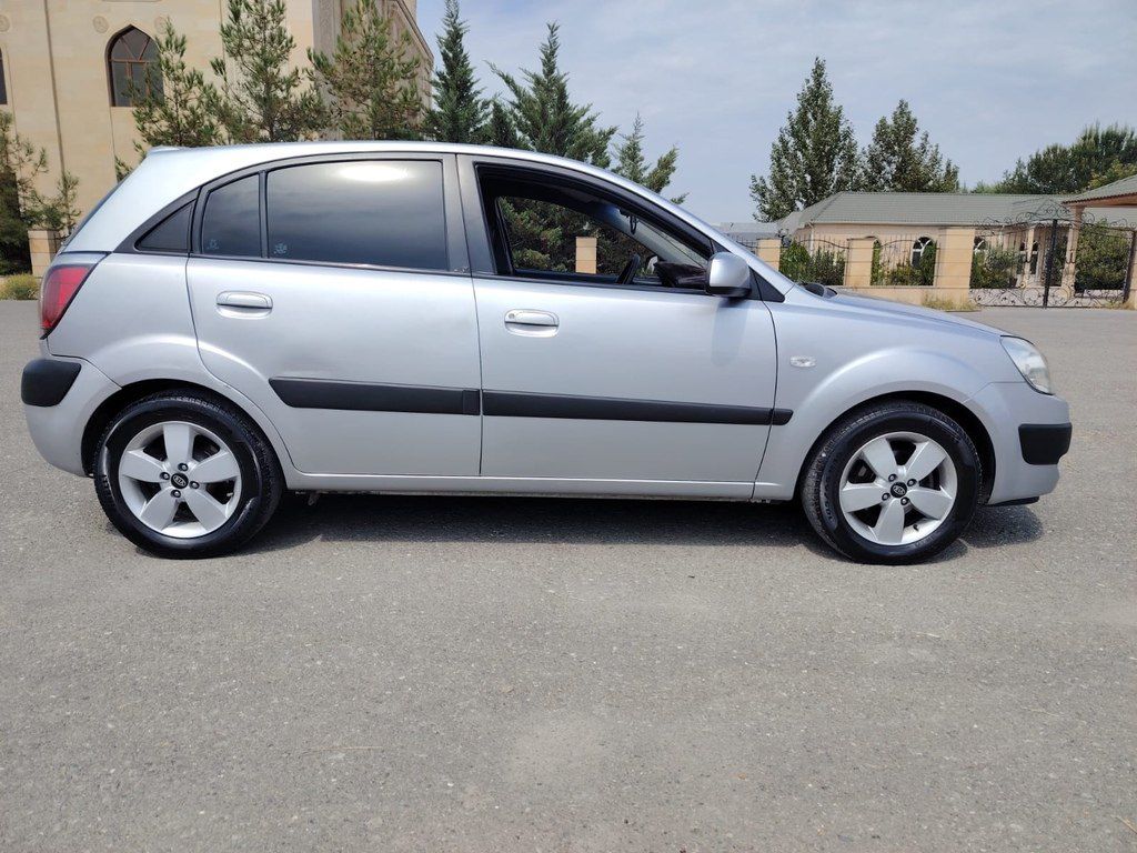 Kia Rio, 1.5 L, 2006 il, 400 000 km — Avtomobillər, Göyçay (2)