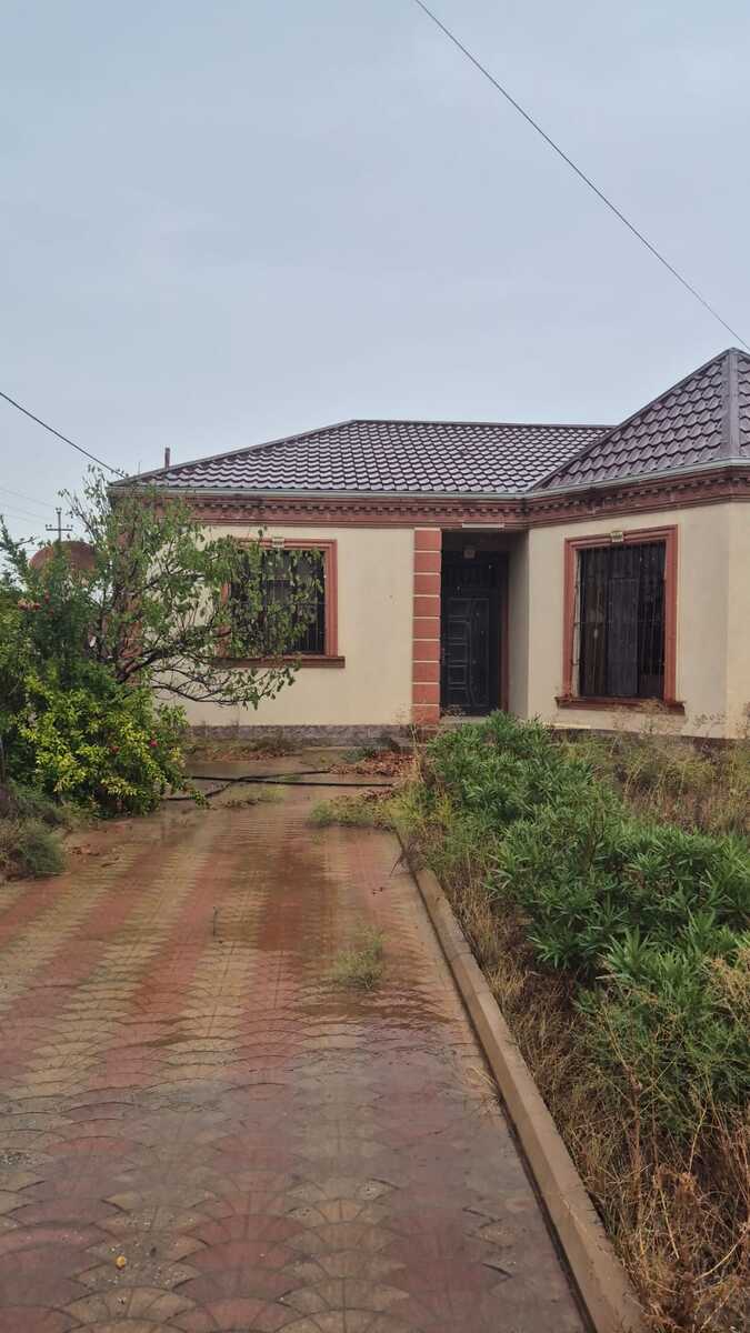 Satılır 4 otaqlı həyət evi/bağ evi 130 m² — Ev, villa, Bakı (9)