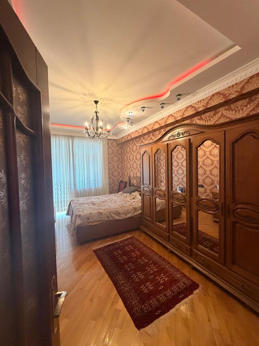 Satılır 4 otaqlı yeni tikili 168 m² — Mənzil, Bakı (9)