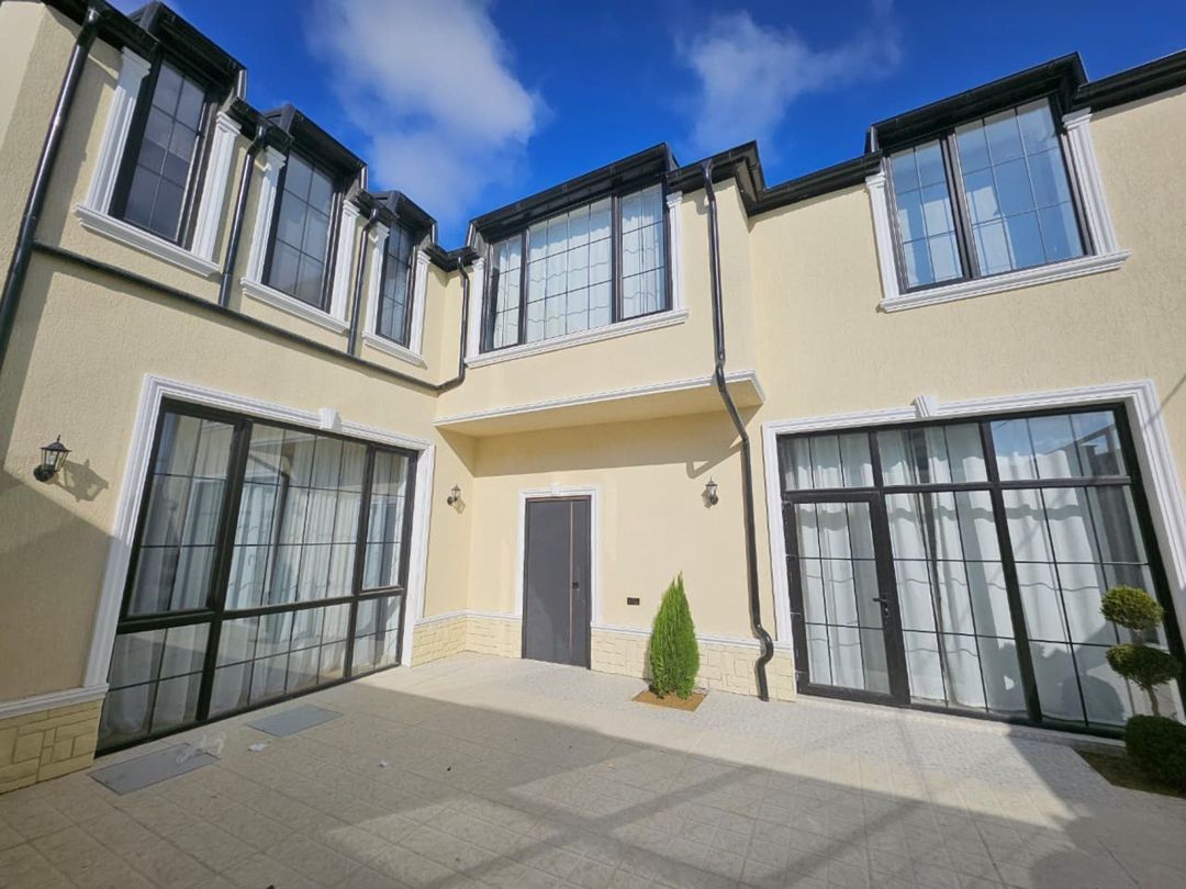 Satılır 5 otaqlı həyət evi/bağ evi 220 m² — Ev, villa, Bakı (3)
