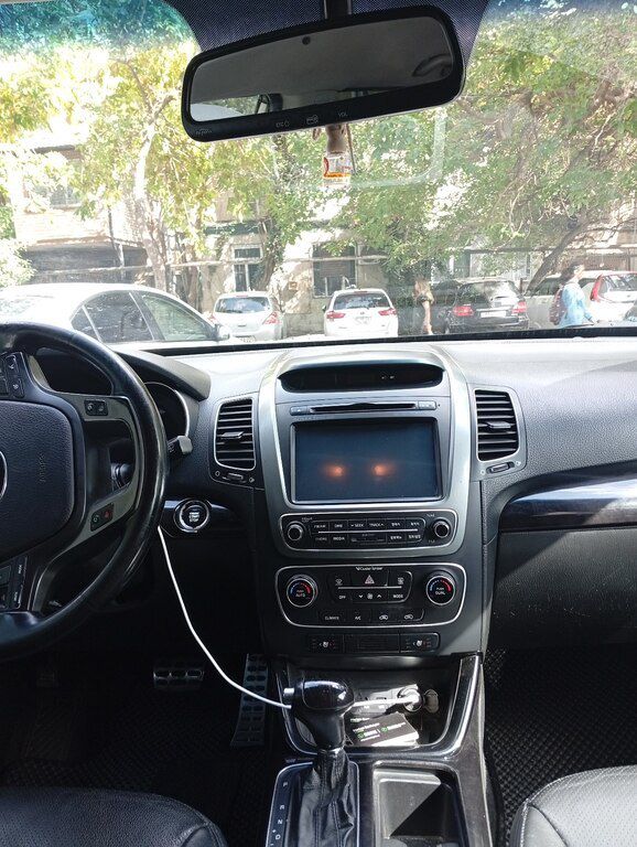 Kia Sorento, 2.0 L, 2013 il, 250 000 km 77-HY-678 — Avtomobillər, Bakı (6)