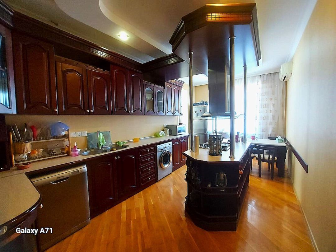 Satılır 3 otaqlı yeni tikili 150 m² — Mənzil, Bakı (10)