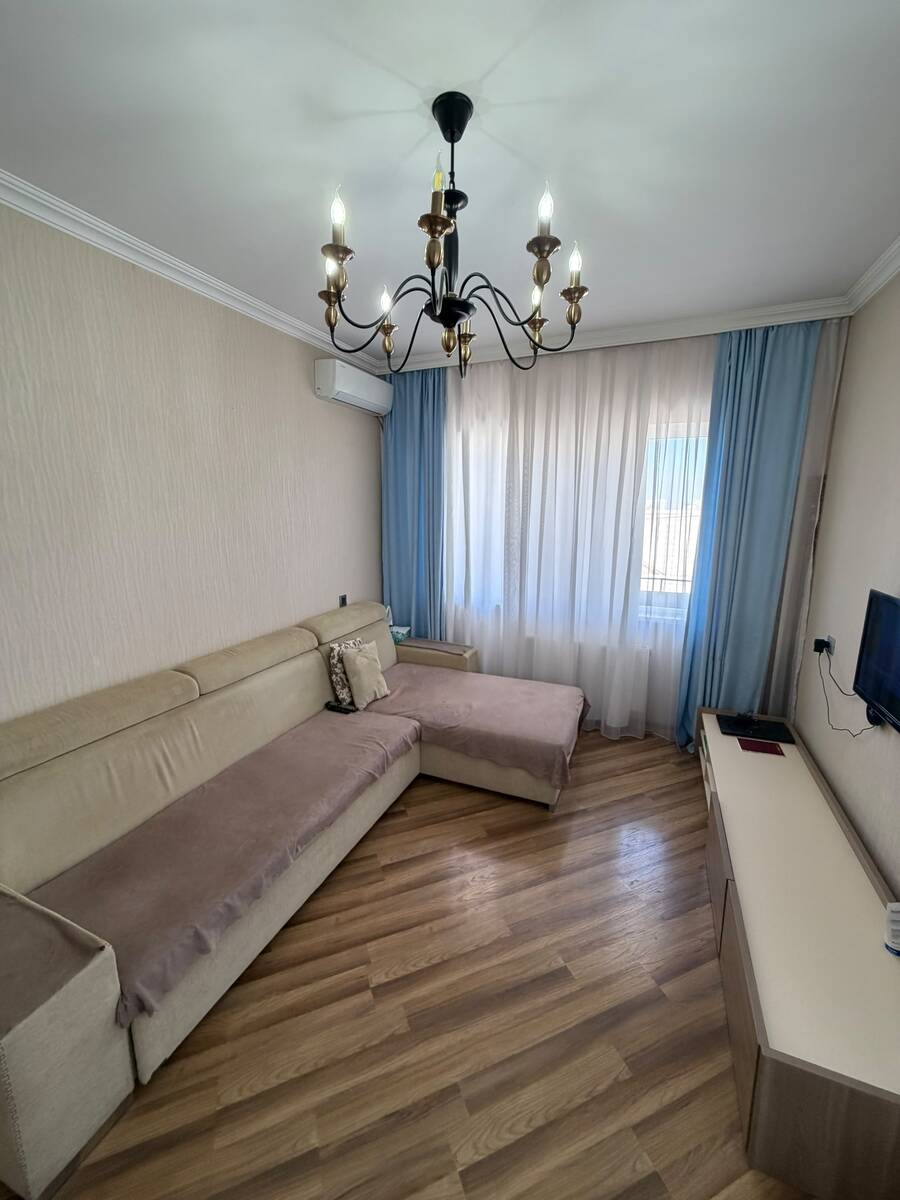 Satılır 2 otaqlı köhnə tikili 62 m² — Mənzil, Bakı (8)