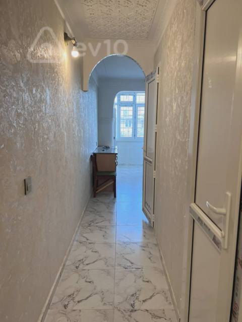 3 otaqlı mənzil, 62 m², Neftçilər metrosu — kirayə — Баку