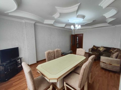 İcarəyə verilir 2 otaqlı yeni tikili 90 m² — Bakı