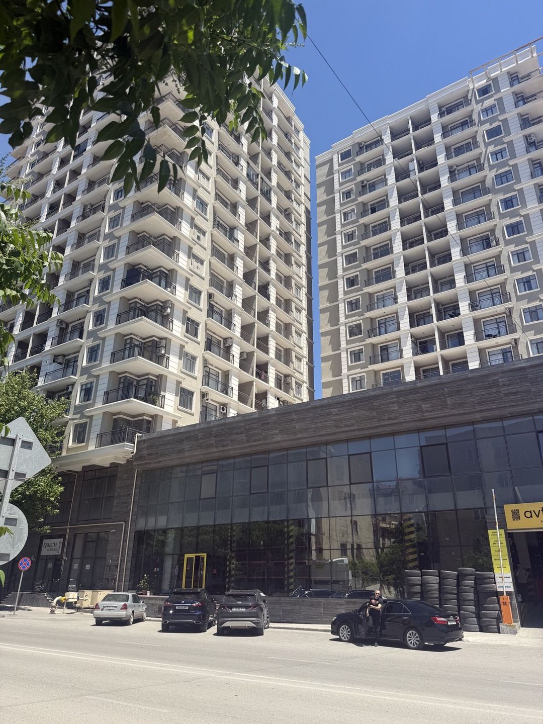 Satılır obyekt 315 m² — Əmlak, Bakı