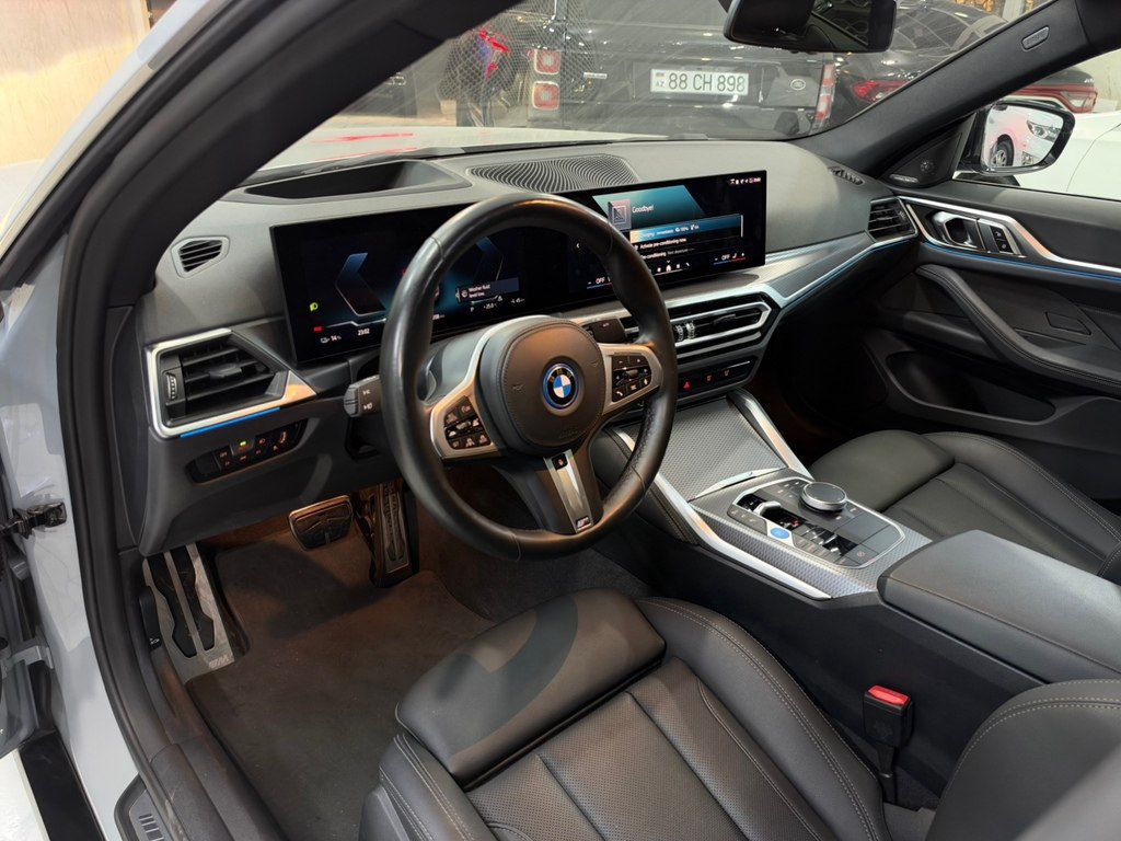 BMW i4, 83.9 kWh, 2024 il, 36 208 km — Avtomobillər, Bakı (12)