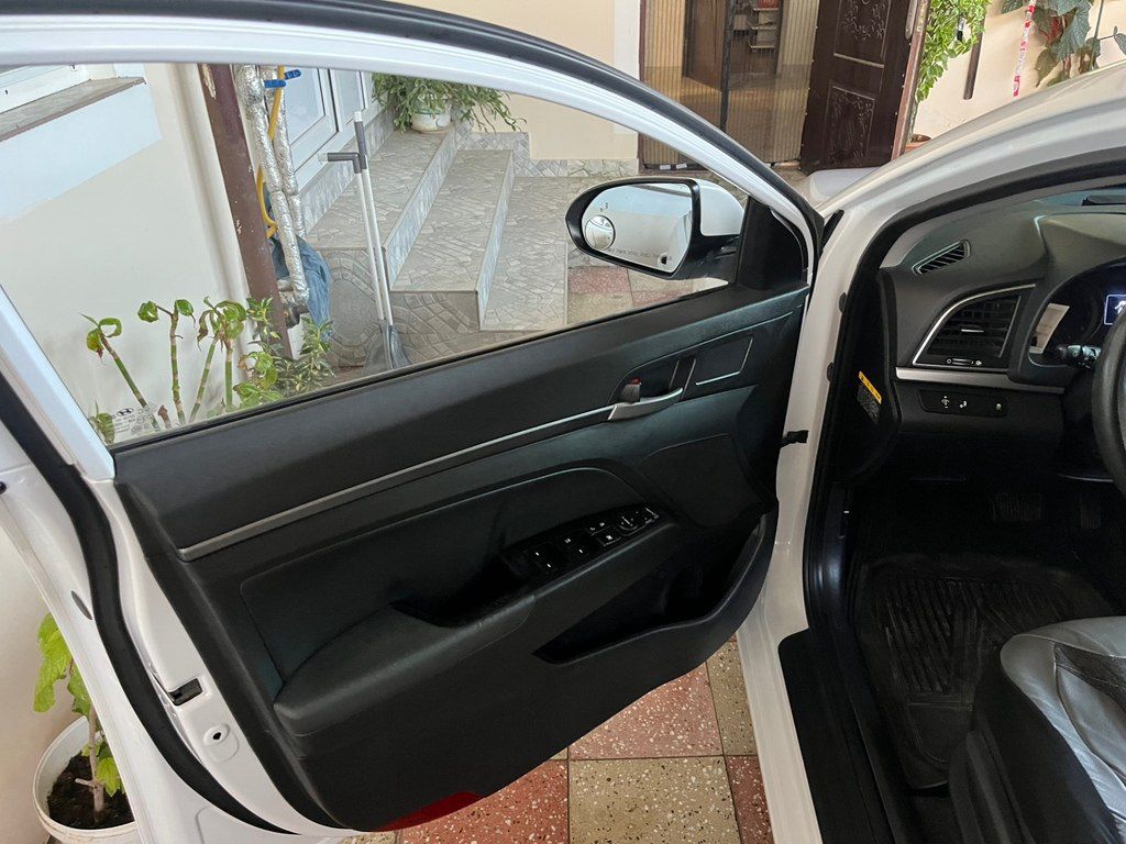 Hyundai Avante, 1.6 L, 2017 il, 192 000 km 77-VH-206 — Avtomobillər, Bakı (4)