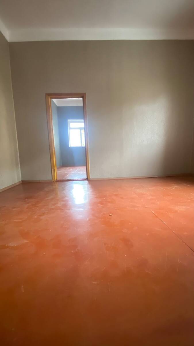 Satılır 2 otaqlı köhnə tikili 42 m² — Mənzil, Bakı (7)