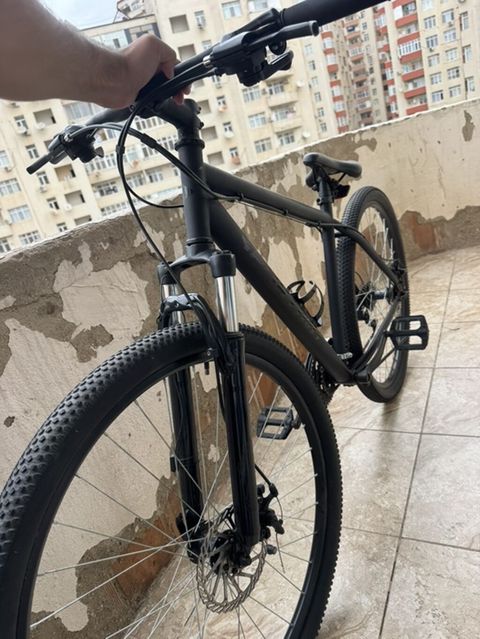 Şəhər və yüngül off-road üçün universal velosiped - Rəng: mat qara — Bakı