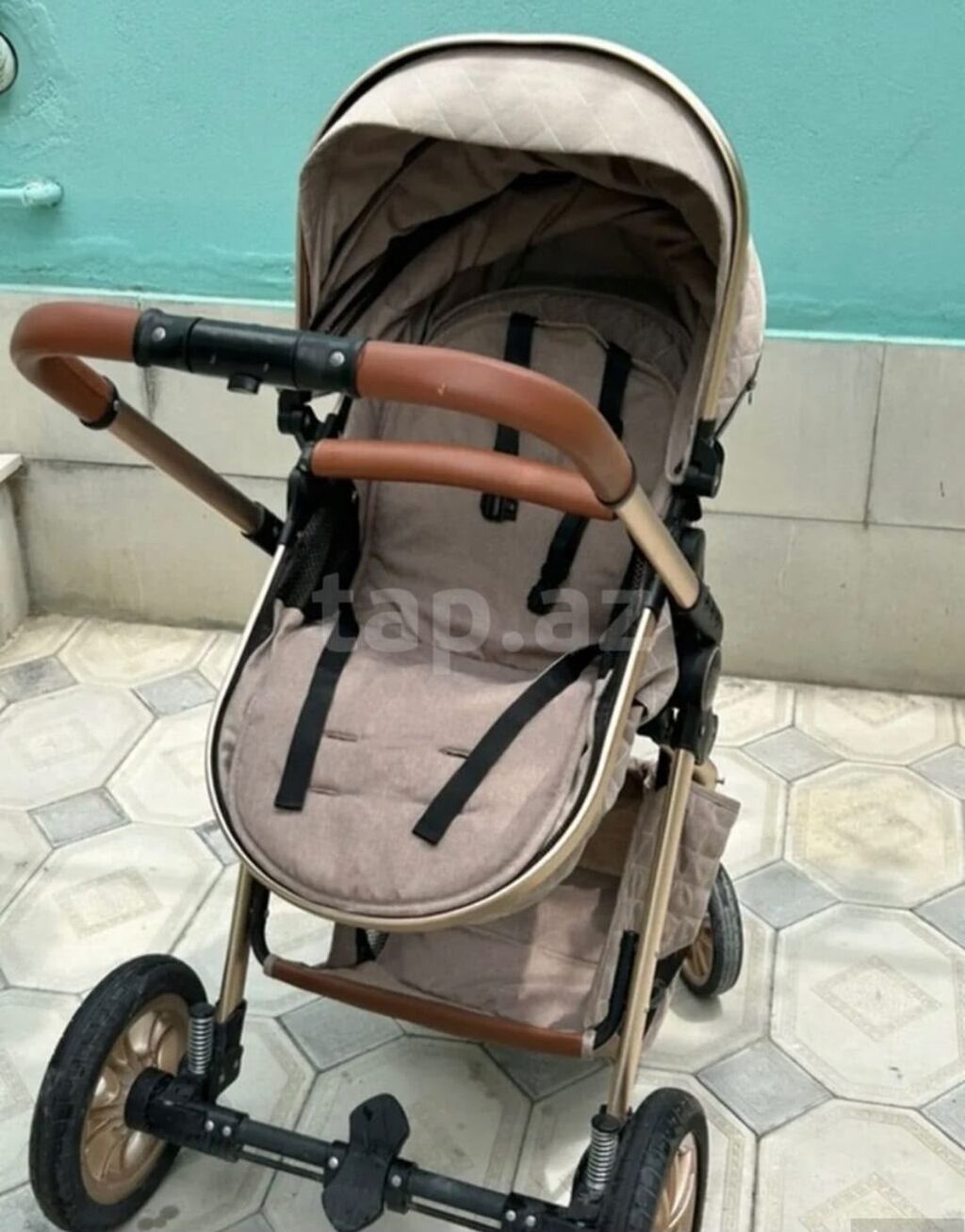 Araba yaxsi veziyyetde qiymet son.Unvan Lokbatan — Arabalalar, Bakı (2)