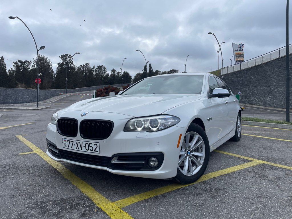 BMW 528, 2.0 L, 2015 il, 130 000 km 77-XV-052 — Avtomobillər, Bakı (3)