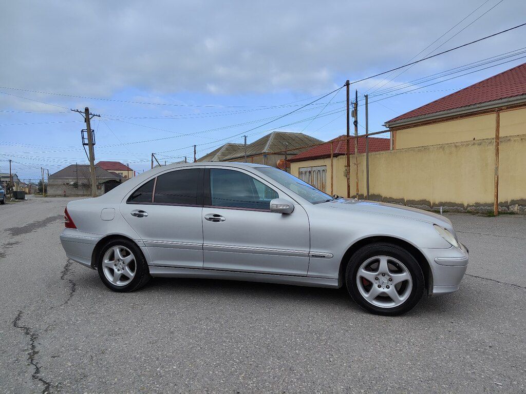 Mercedes C 240, 2.6 L, 2001 il, 410 128 km 77-NC-948 — Avtomobillər, Bakı (4)