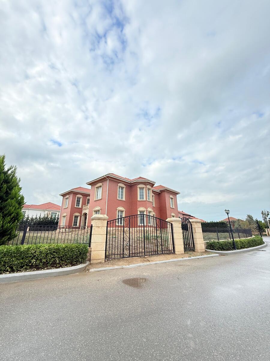 Satılır 8 otaqlı həyət evi/bağ evi 500 m² — Ev, villa, Bakı