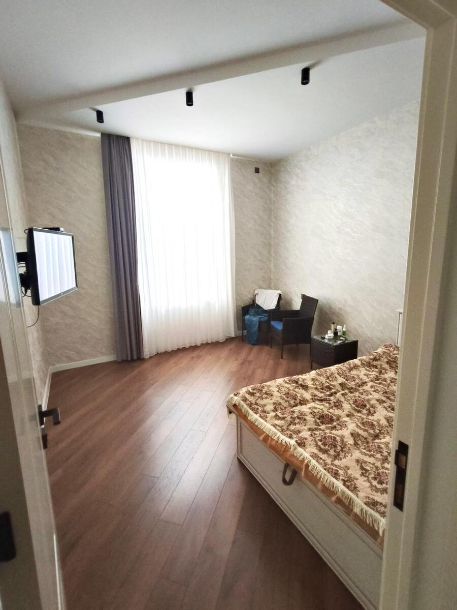 Satılır 6 otaqlı həyət evi/bağ evi 205 m² — Ev, villa, Bakı (11)