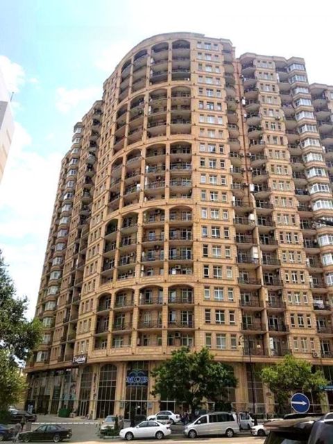 Satılır 2 otaqlı yeni tikili 90 m² — Bakı