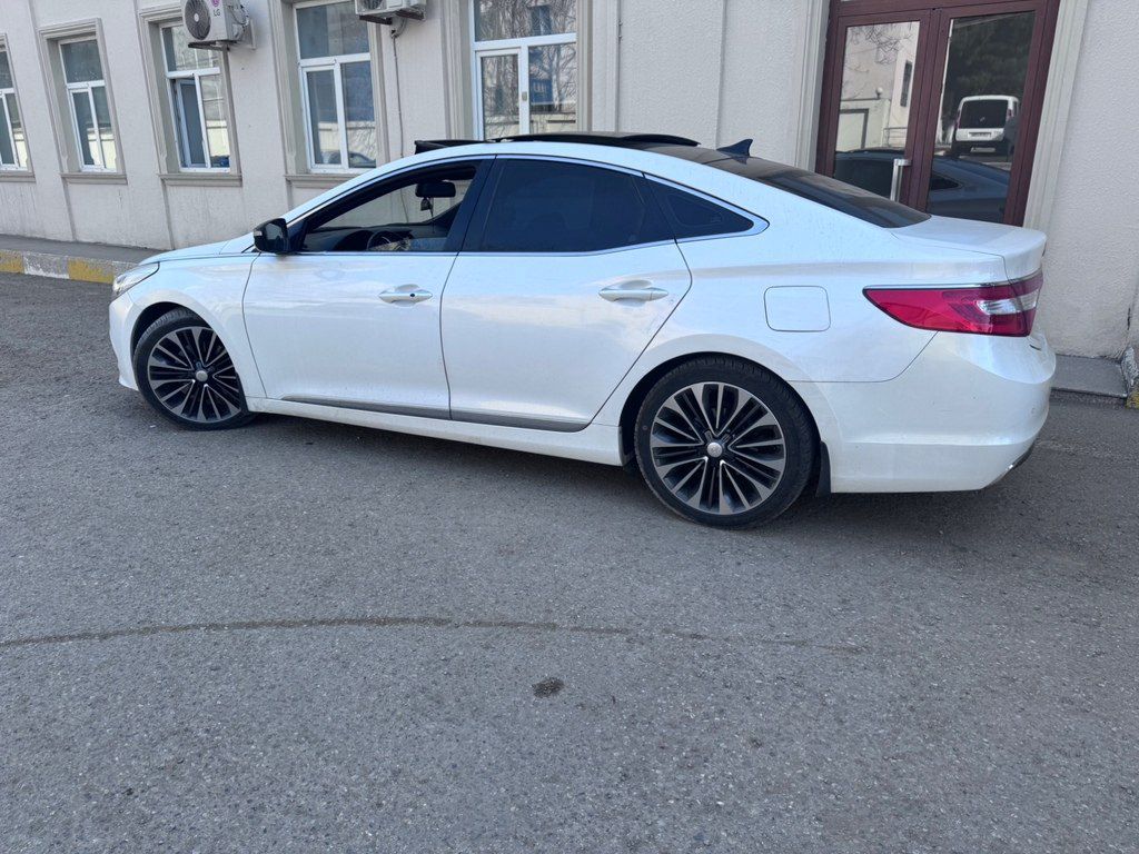 Hyundai Grandeur, 2.2 L, 2015 il, 247 000 km 10-MS-020 — Avtomobillər, Bakı (6)