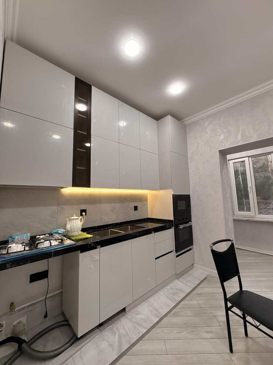 Satılır 2 otaqlı köhnə tikili 65 m² — Mənzil, Bakı (2)