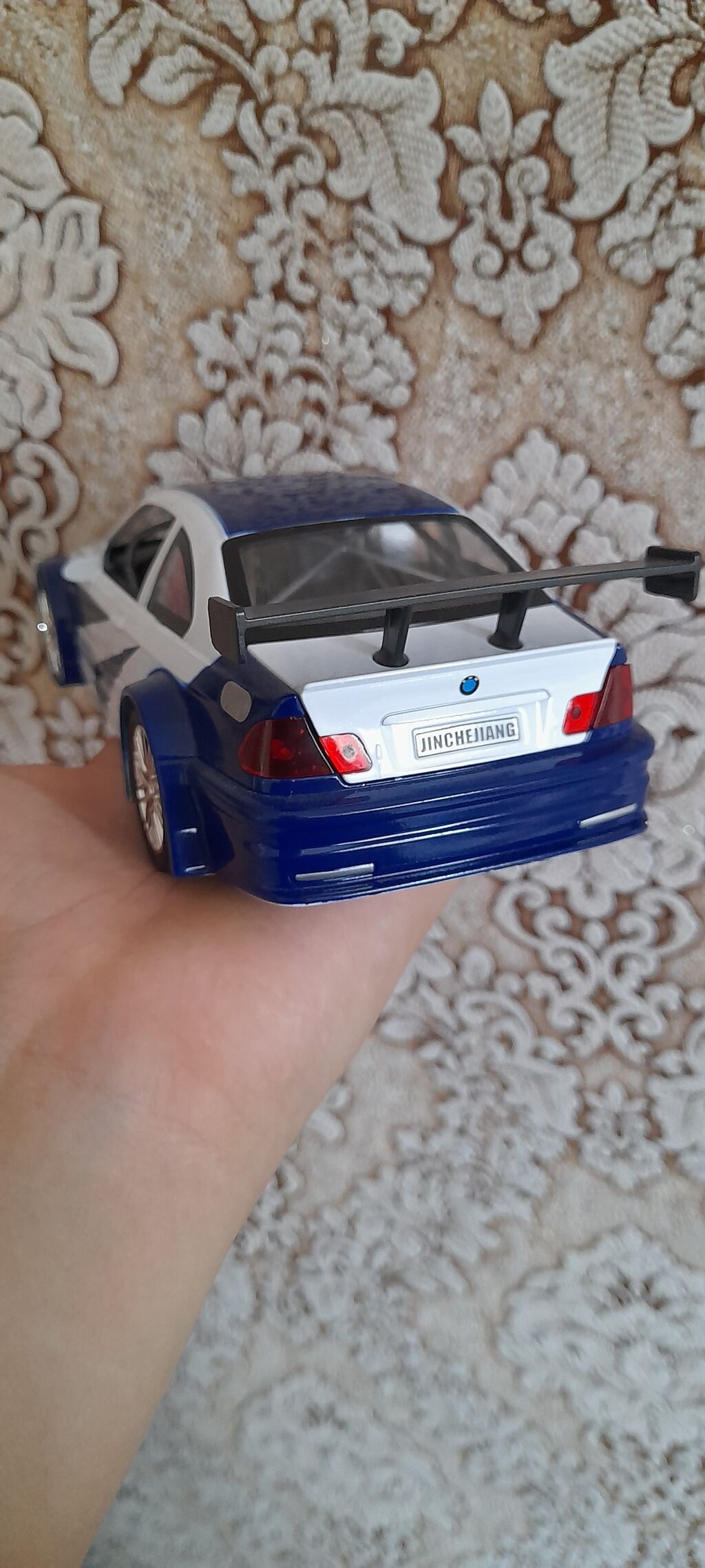 Bmw m3 GTR e46 1:24 Ölçü Yenidir Səsli və İşıqlı Hər yeri açılır Yekə — Modellar, Bakı (2)