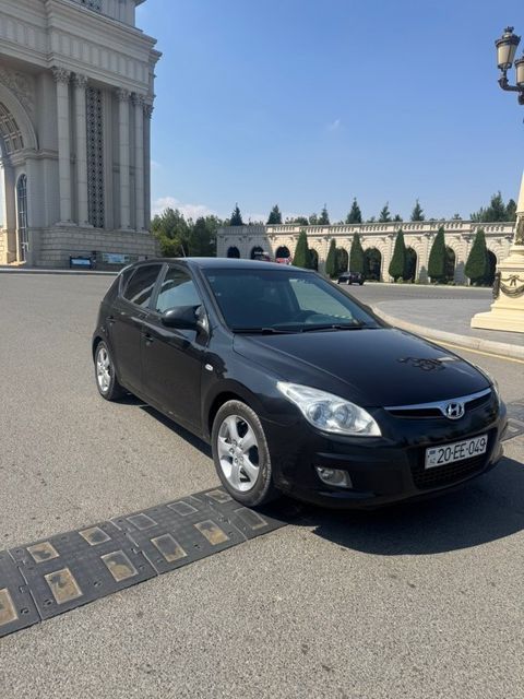 Hyundai i30, 1.4 L, 2009 il, 270 000 km — Gəncə