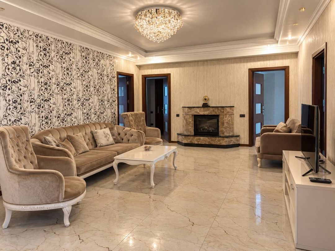 Satılır 5 otaqlı yeni tikili 305 m² — Mənzil, Bakı