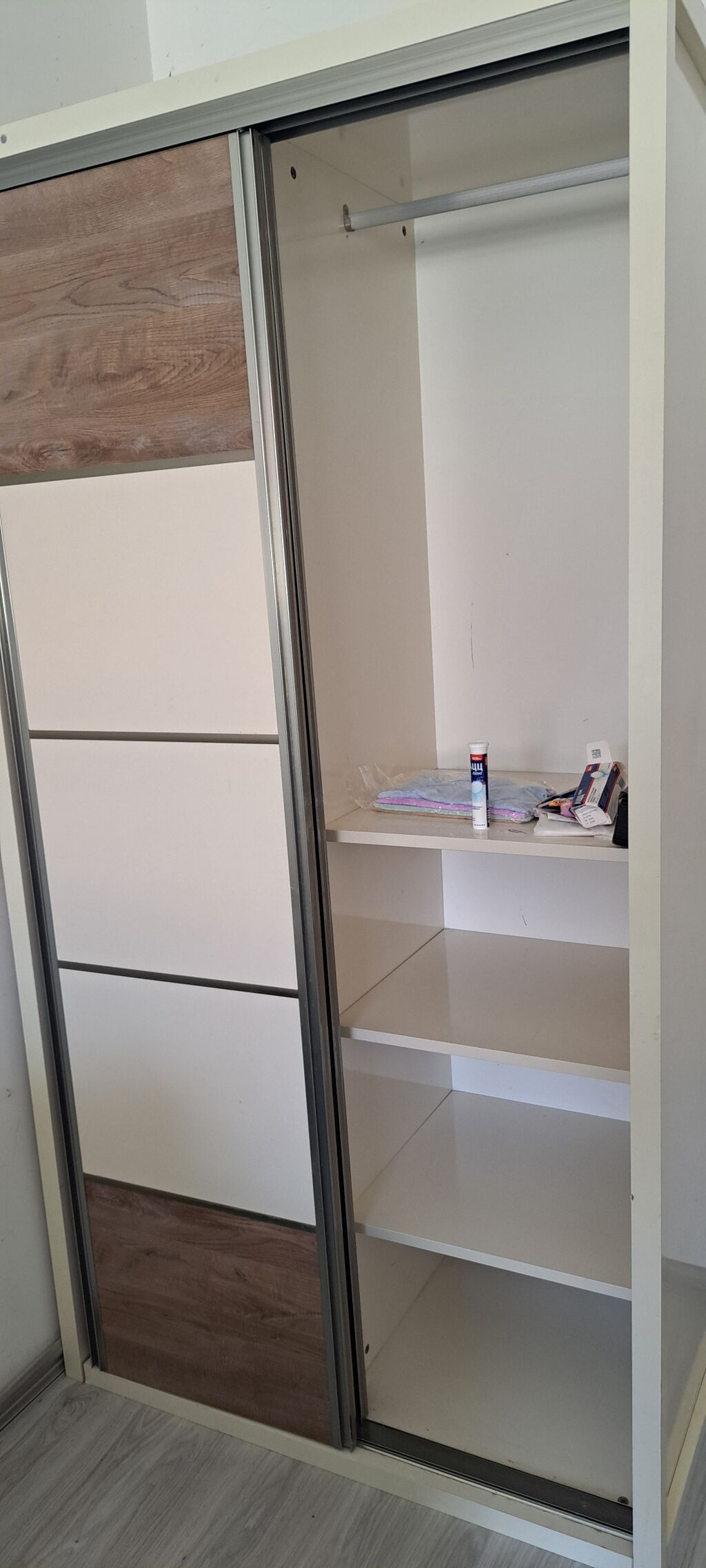 İşlənmiş, 2 qapılı, Təkərli, Ağ, Taxta, Kupe, Düz dolab — Şkaflar, Masazır (2)